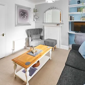  Apartment Host & - Regency Square United Kingdom